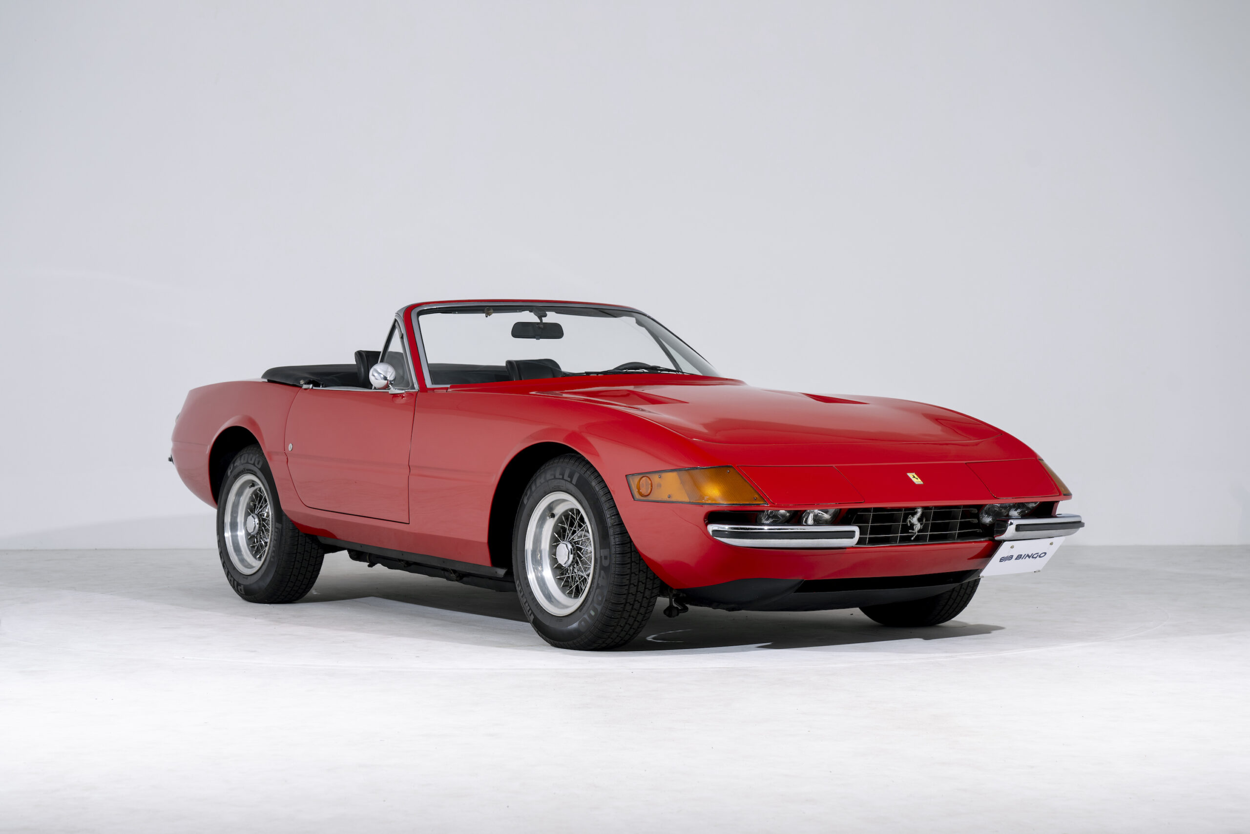 Ferrari 365 GTB/4 Daytona Spider Conversion